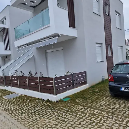 морска къща клеоники Daire Ofrínion