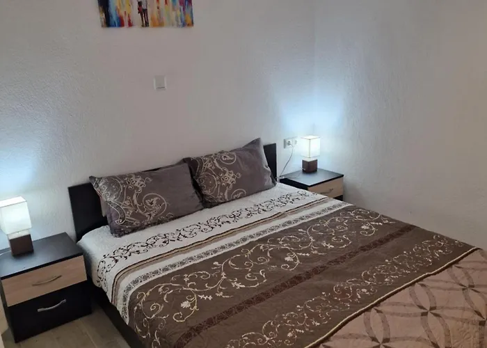 דירה морска къща клеоники